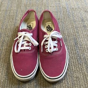 Vans - Light Red sneakers. Size 9.5